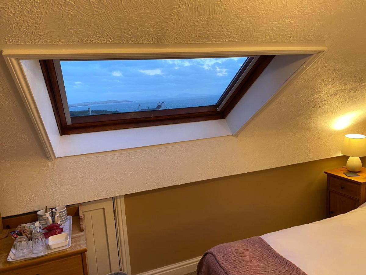 Blackthorn Farm Bed & Breakfast Holyhead Bagian luar foto